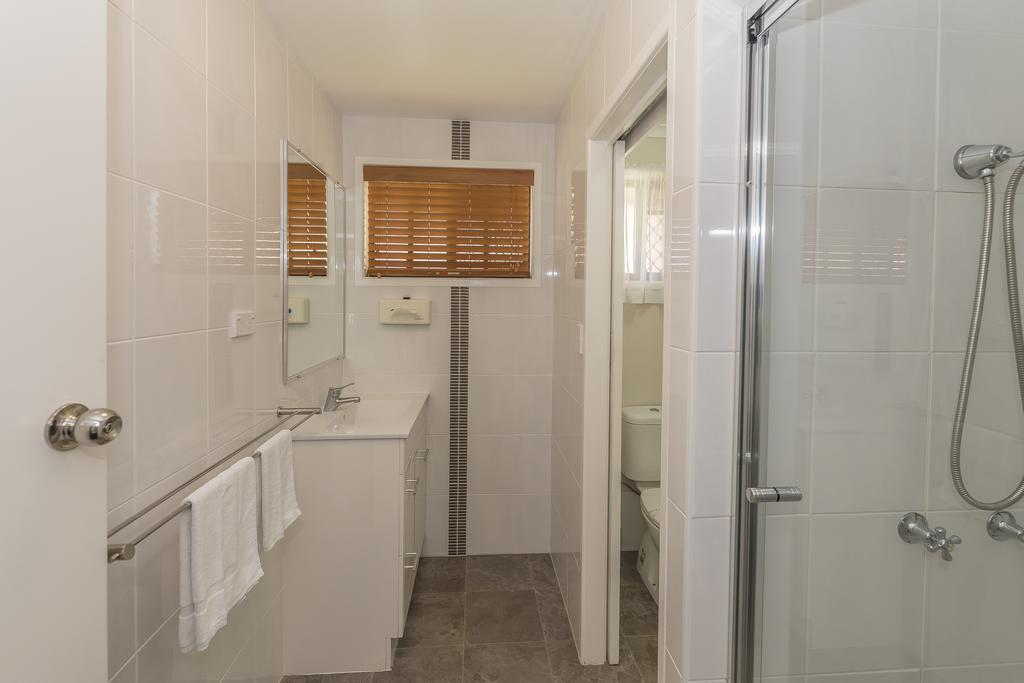 Hervey Bay Colonial Lodge Torquay Екстериор снимка