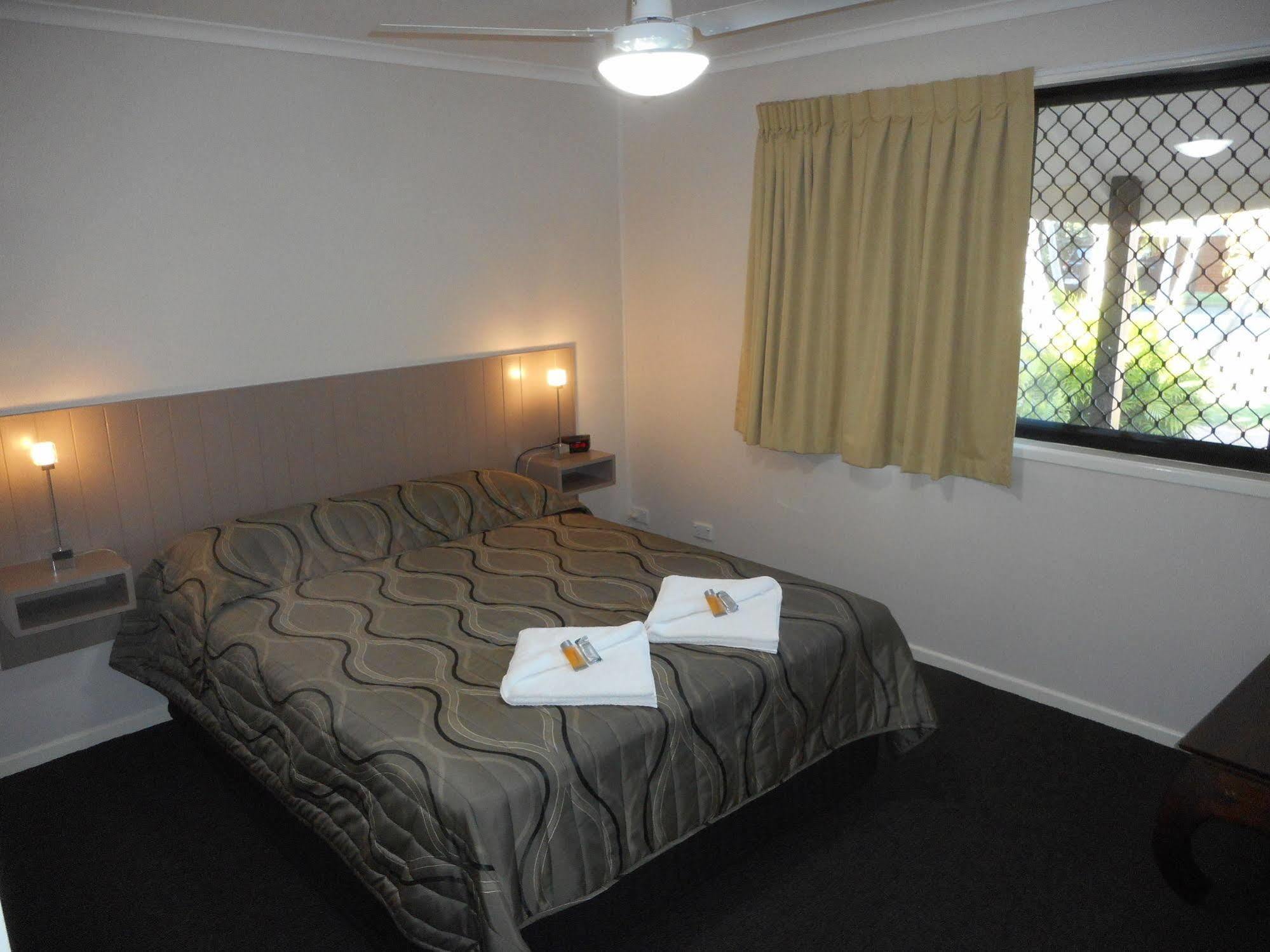 Hervey Bay Colonial Lodge Torquay Екстериор снимка