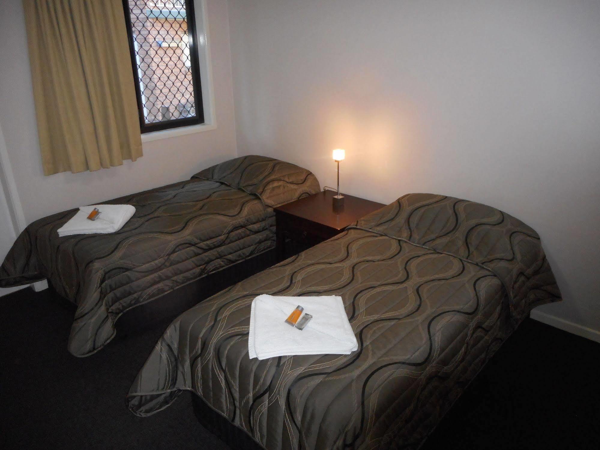 Hervey Bay Colonial Lodge Torquay Екстериор снимка