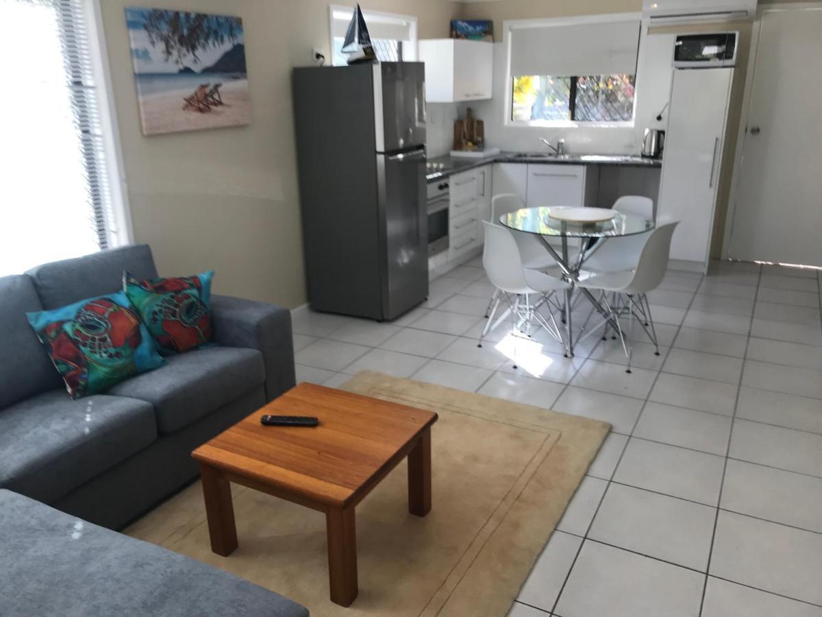 Hervey Bay Colonial Lodge Torquay Екстериор снимка