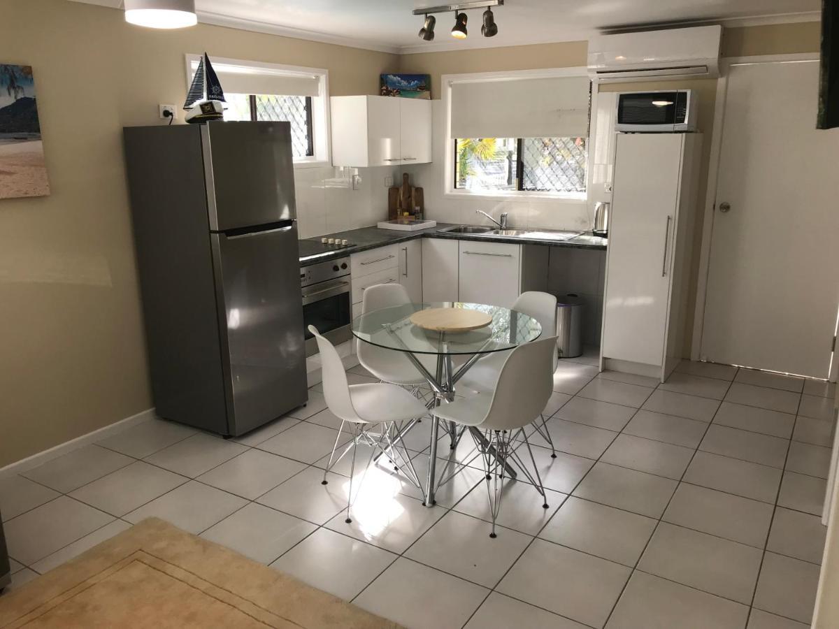 Hervey Bay Colonial Lodge Torquay Екстериор снимка